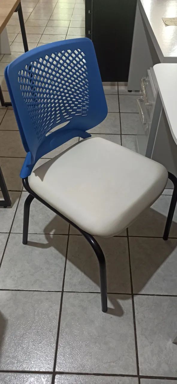 Mesa e cadeira  - Foto 4