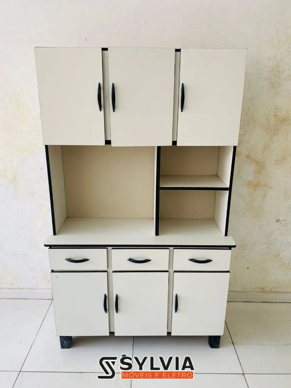 Armários de cozinha modernos e espaçosos - Foto 2