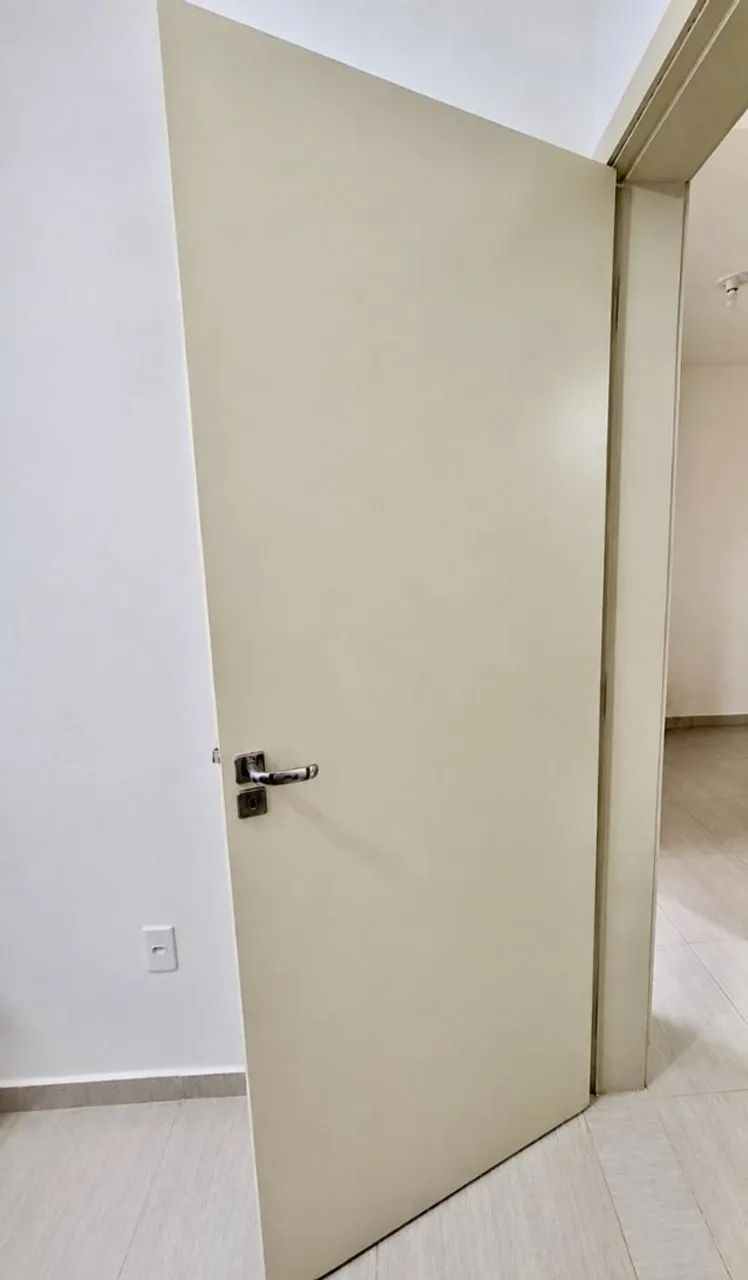 PORTA INTERNA COMPLETA COM MARCO E FECHADURA