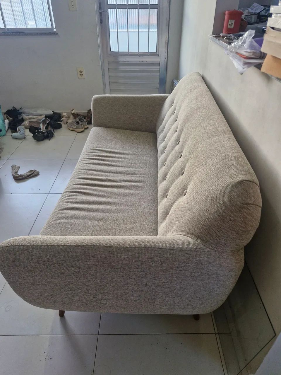 Sofá novissimo. Aproveite.  Tok stok. 