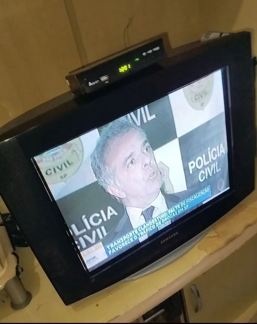Tv Samsung 21 polegadas com conversor  - Foto 4