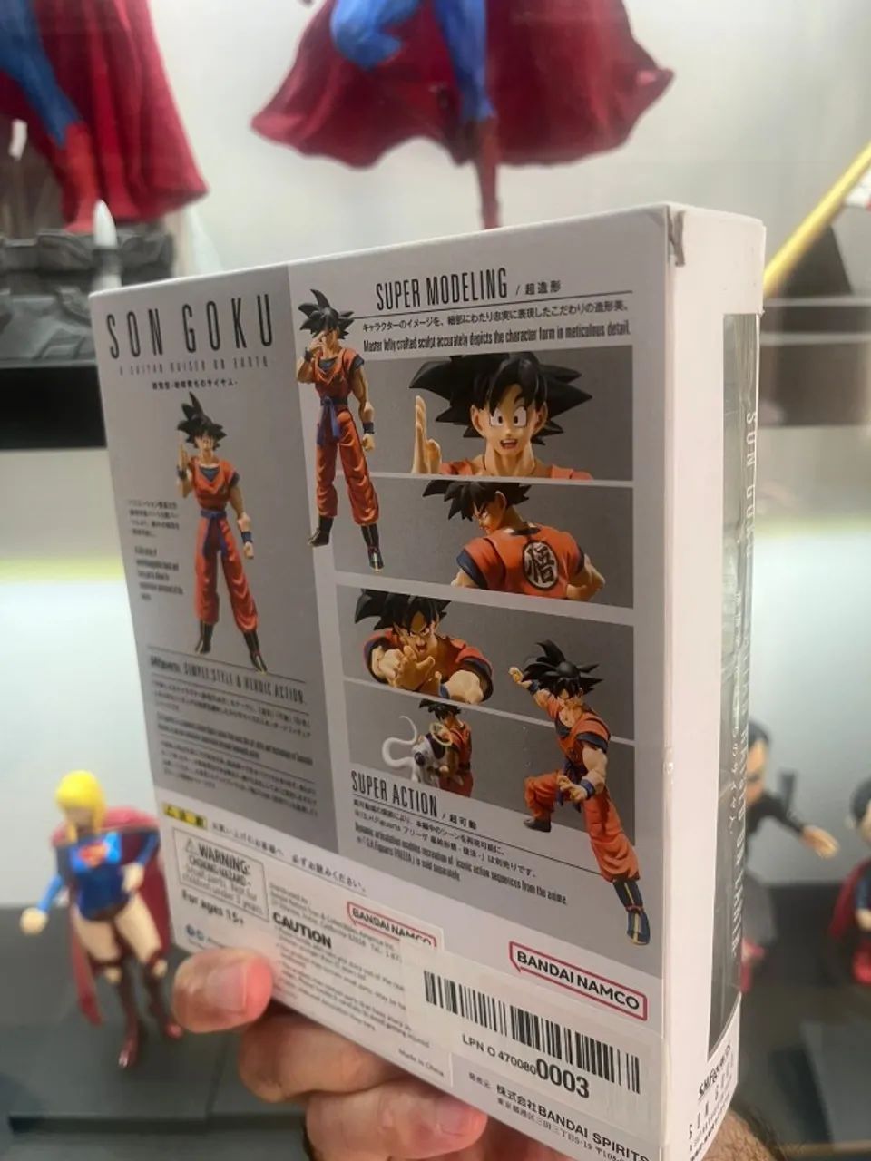 SH Figuarts Son Goku - A Saiyan Raised On Earth - Foto 4