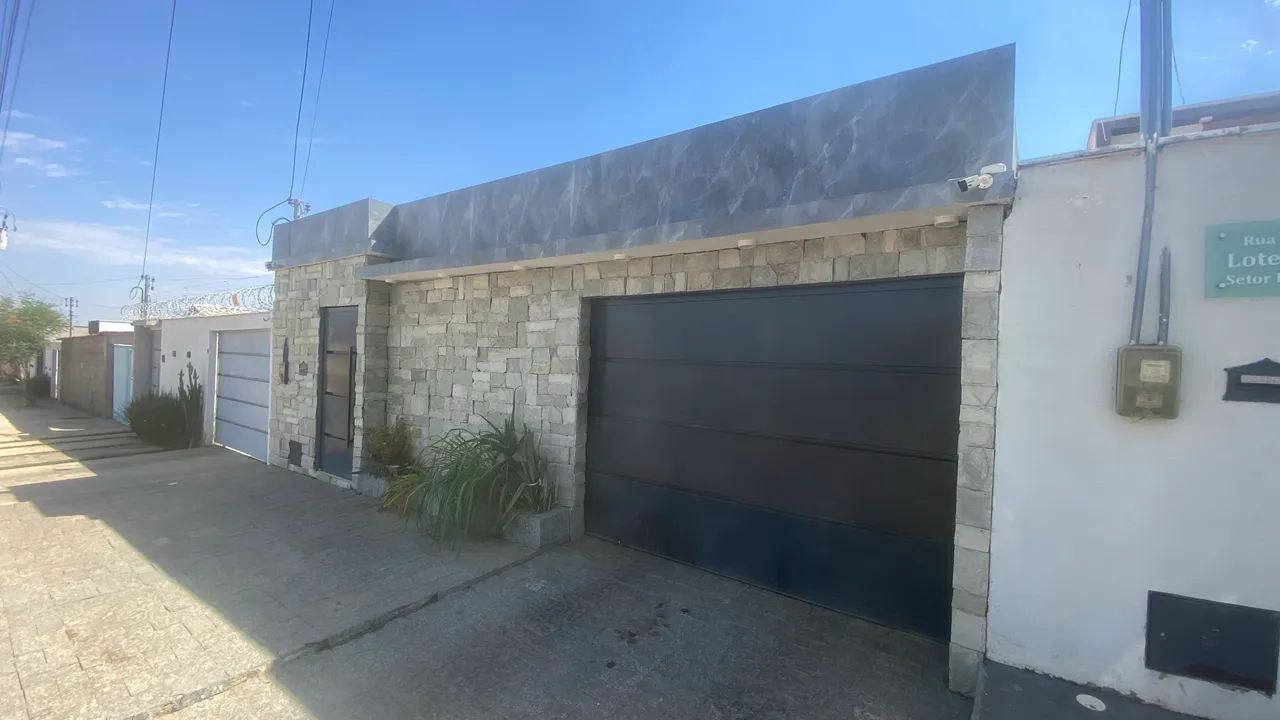 Vendo Casa no Setor Leste - Padre Bernardo-Goiás 