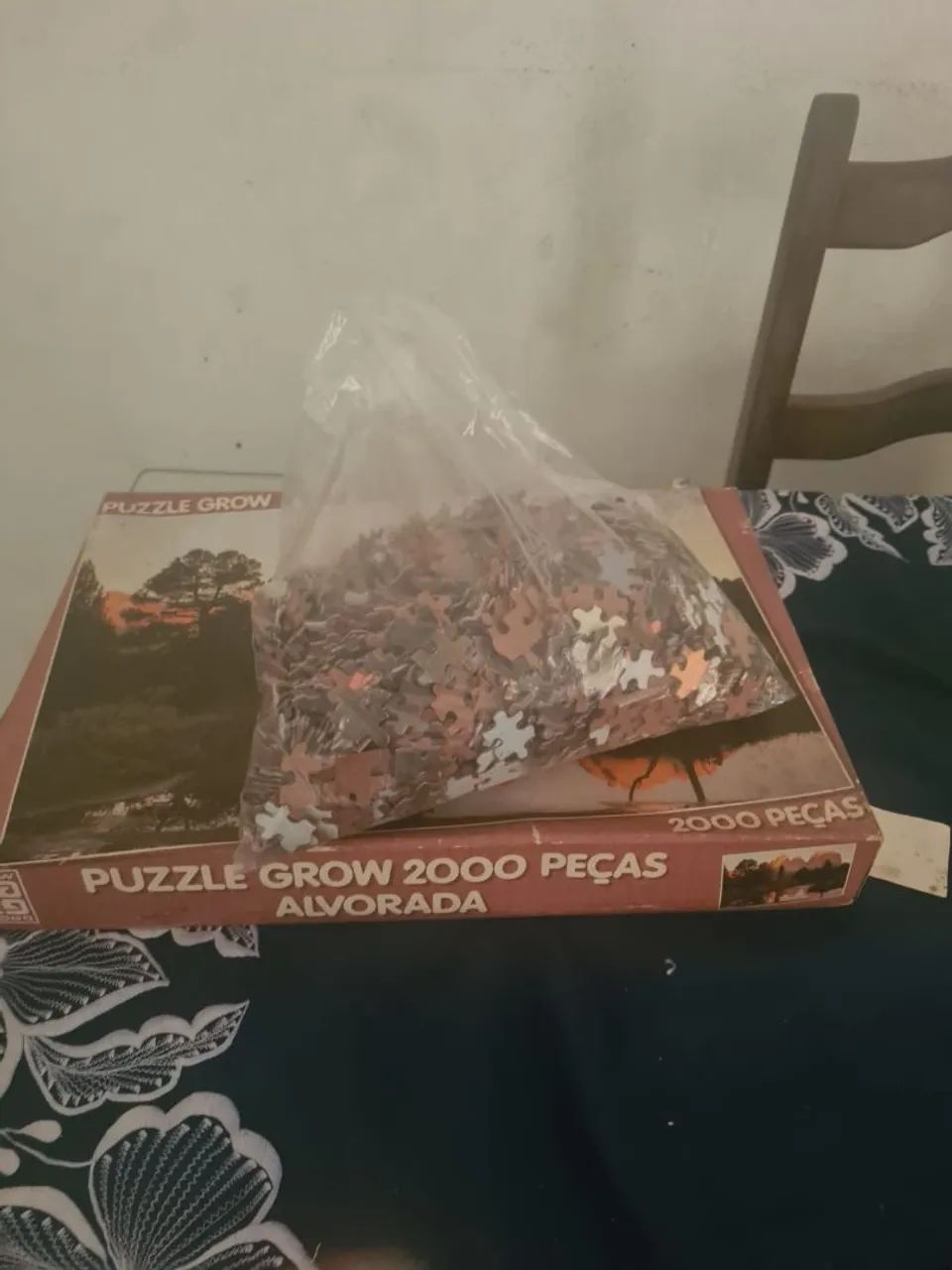 Quebra-cabeça novo de 2k de peças - Foto 2