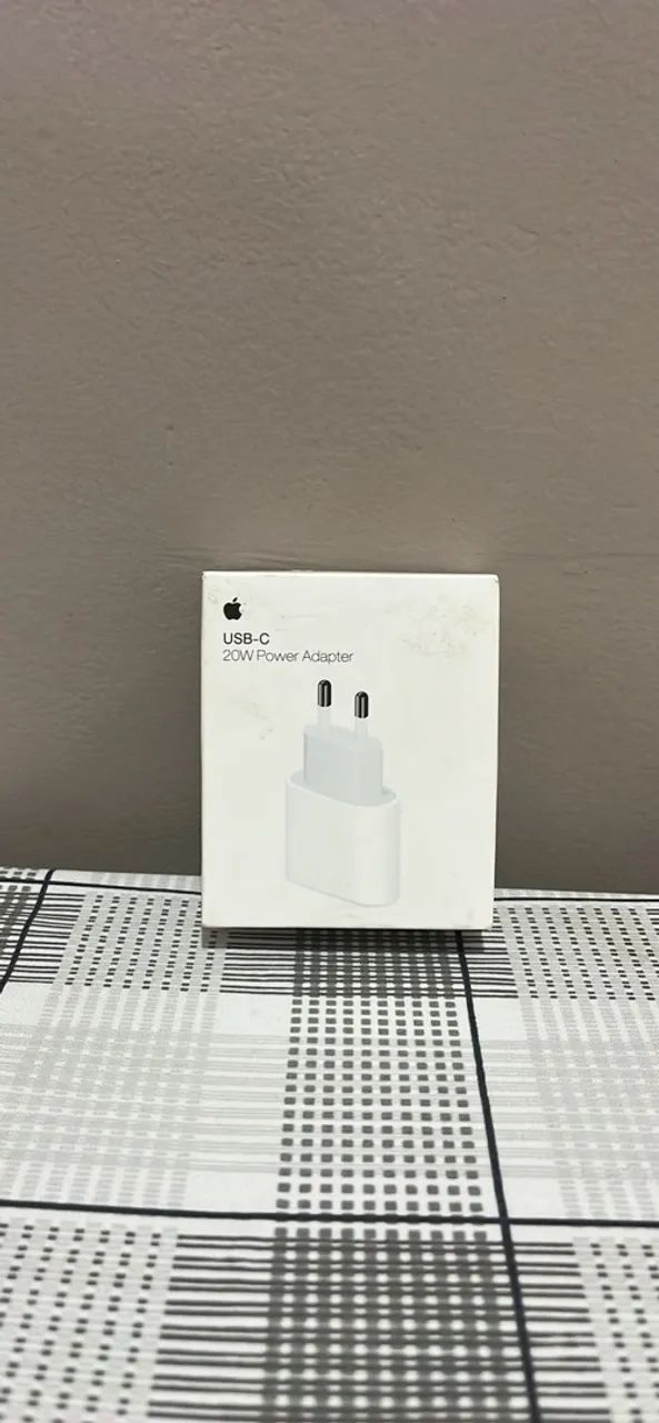 Fonte Apple 20w carregamento rápido