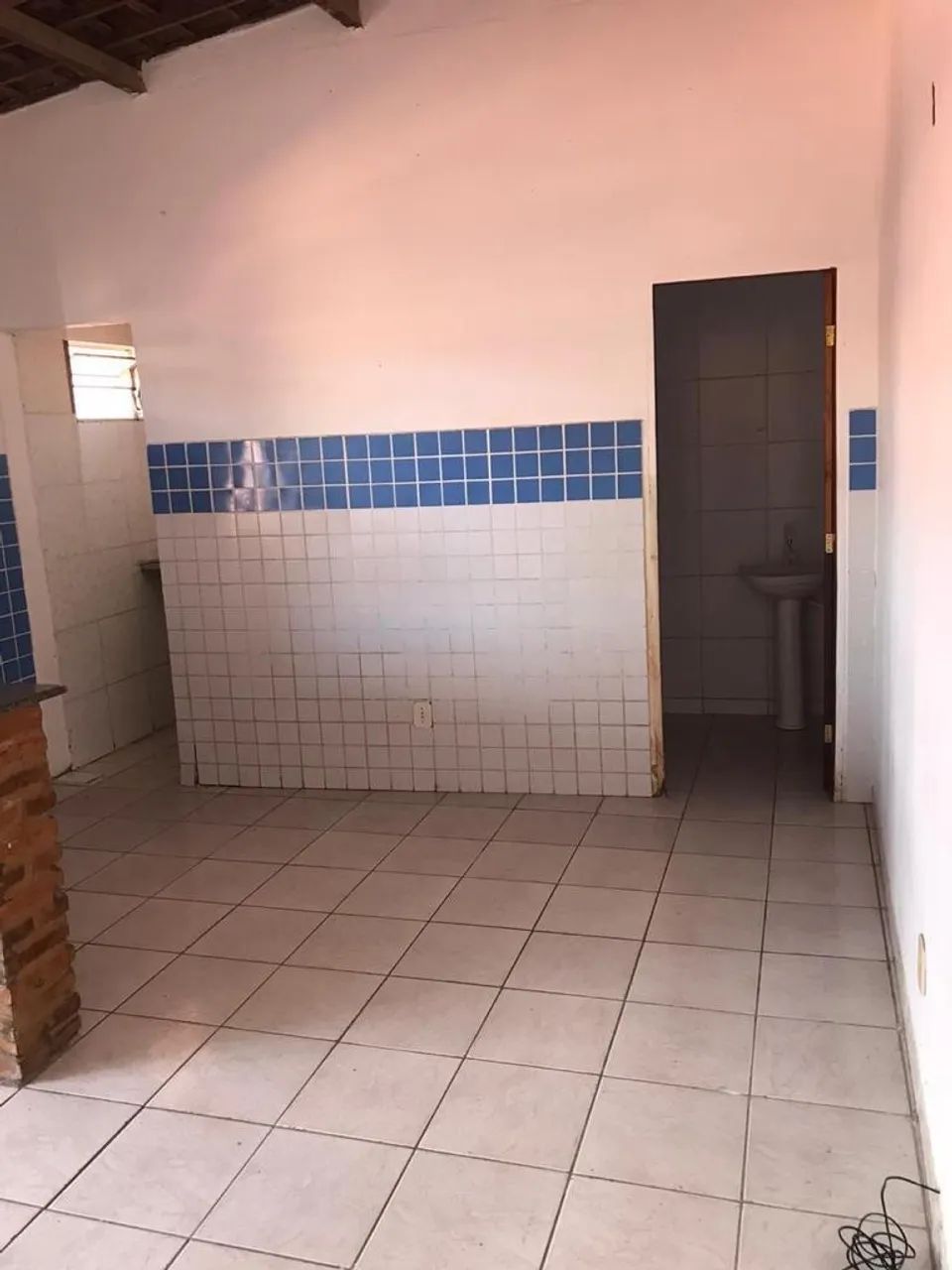 Alugo Quarto e Sala na principal do São Jorge  - Foto 5