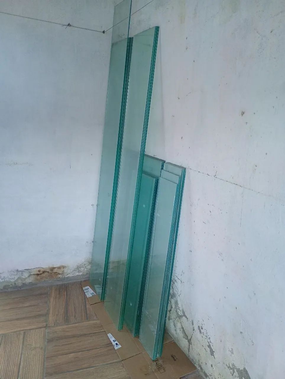 Balcão Completo Vidro em UMBAÚBA/SE com suportes e Prateleiras  - Foto 4