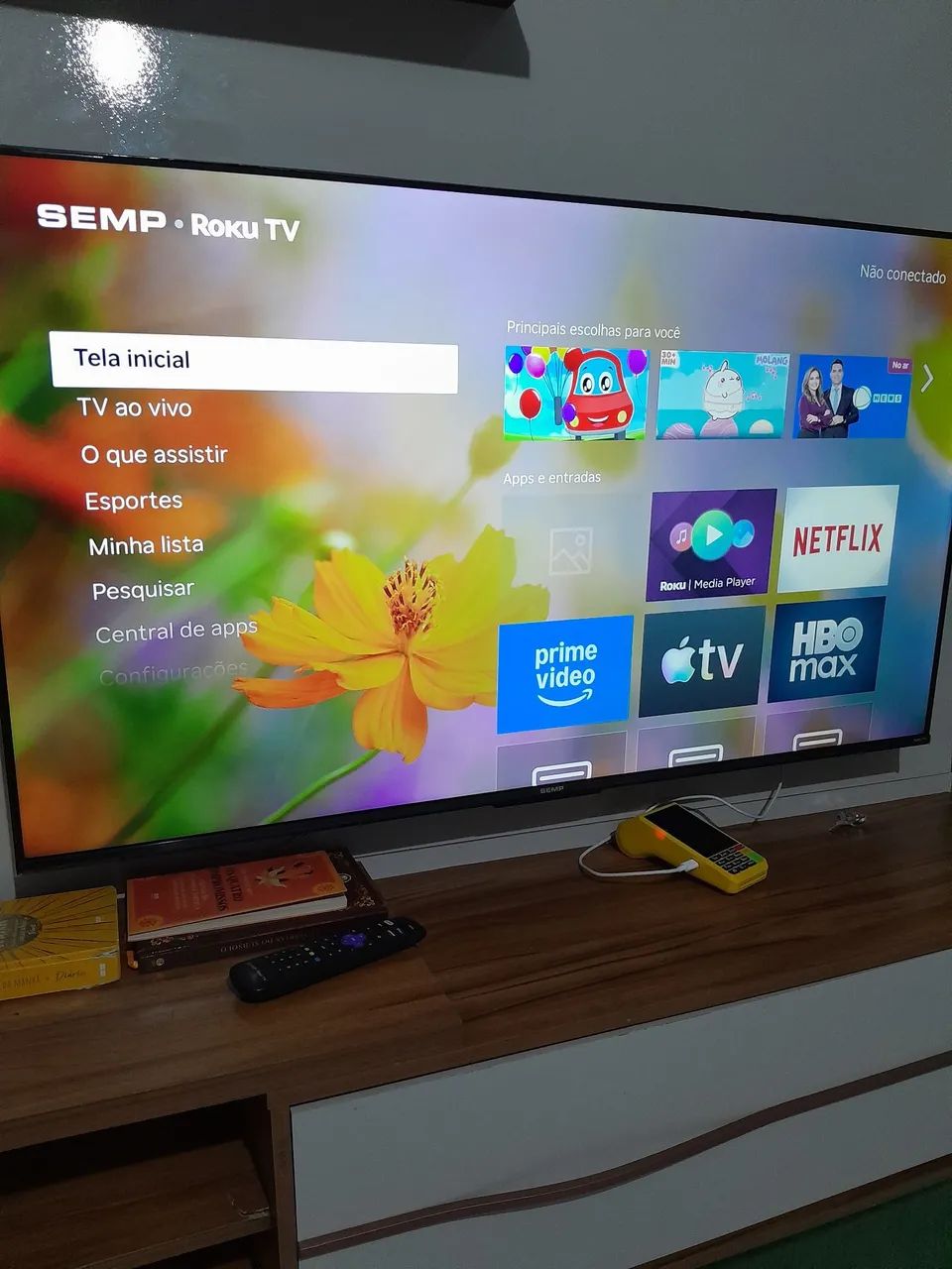 Vendo TV 52 polegadas semi nova sem detalhes - Foto 3
