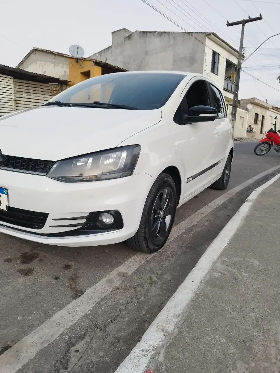 Volkswagen Fox RUN 1.6 Flex 8V 5P 2017 - Foto 4