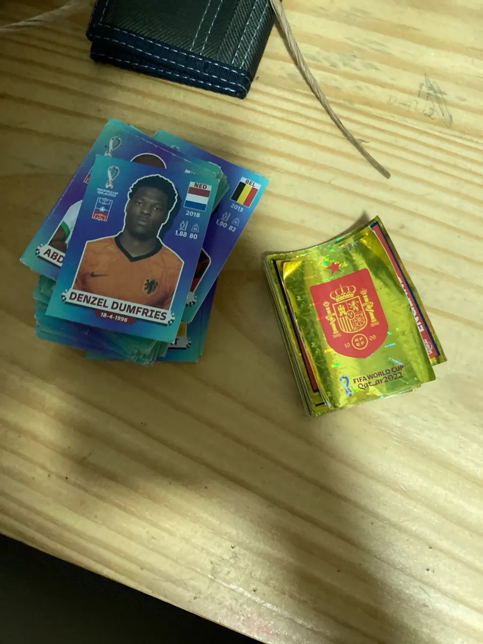 Lote figurinhas 2022