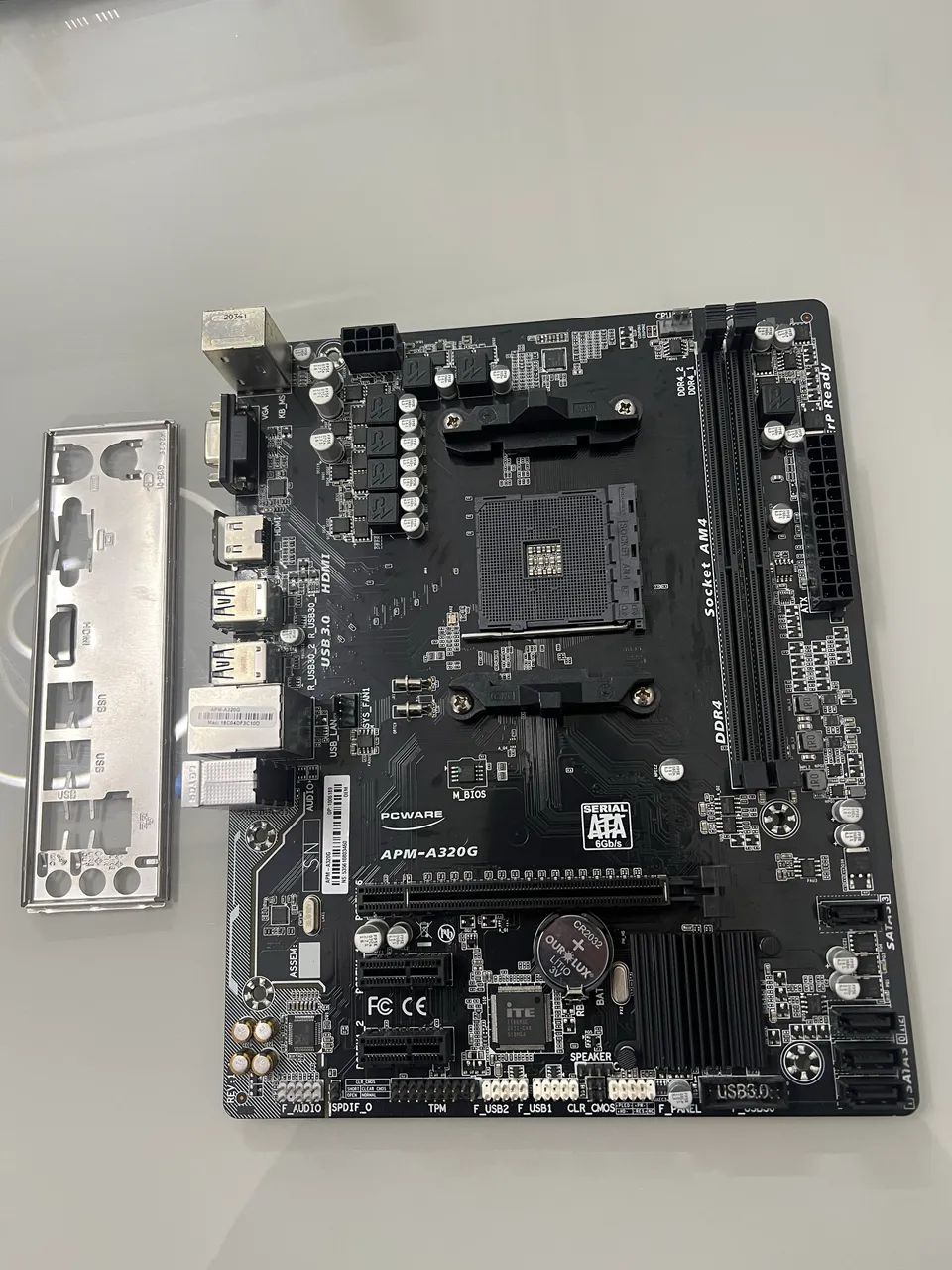 Placa Mãe Gigabyte A320M-S2H (LGA AM4)