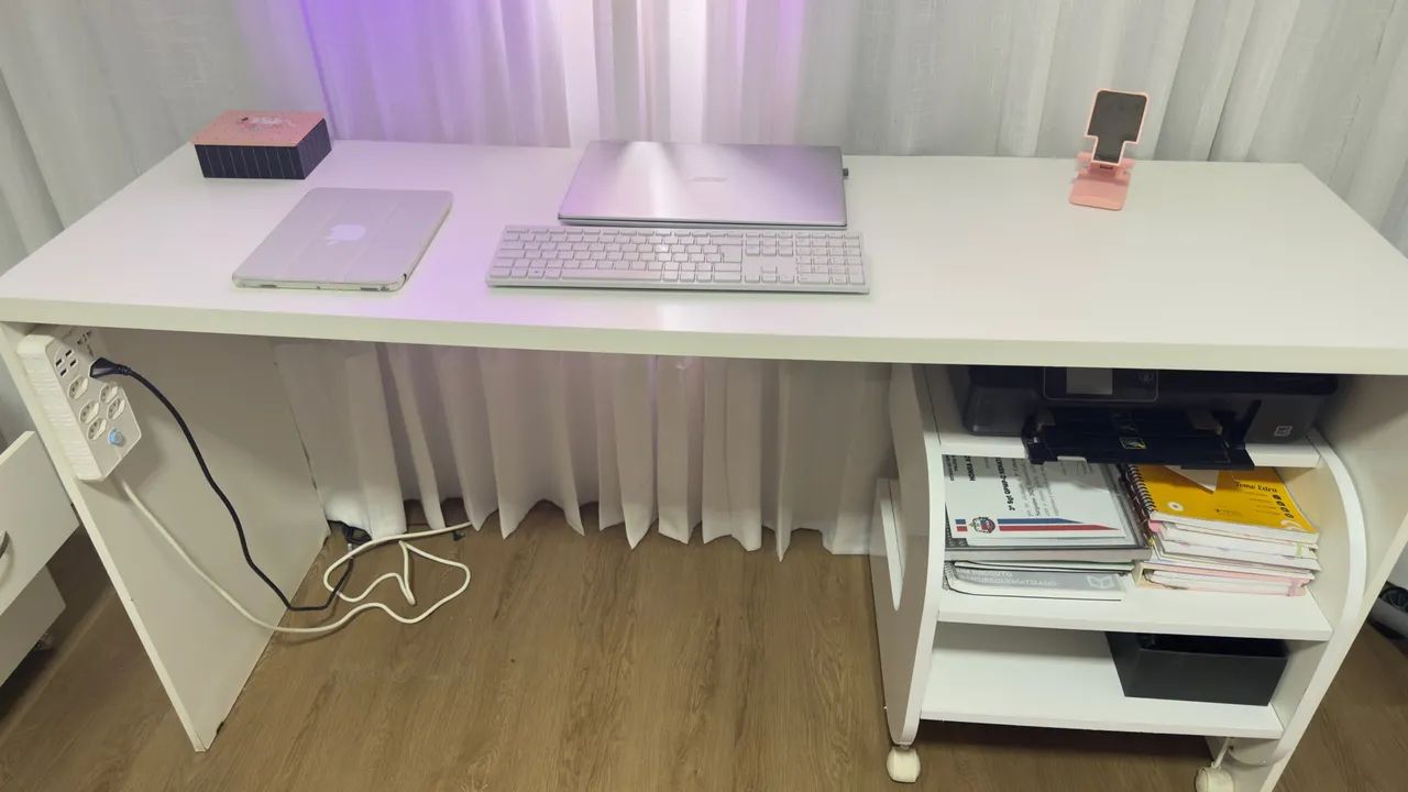 mesa estudo com criado mudo 