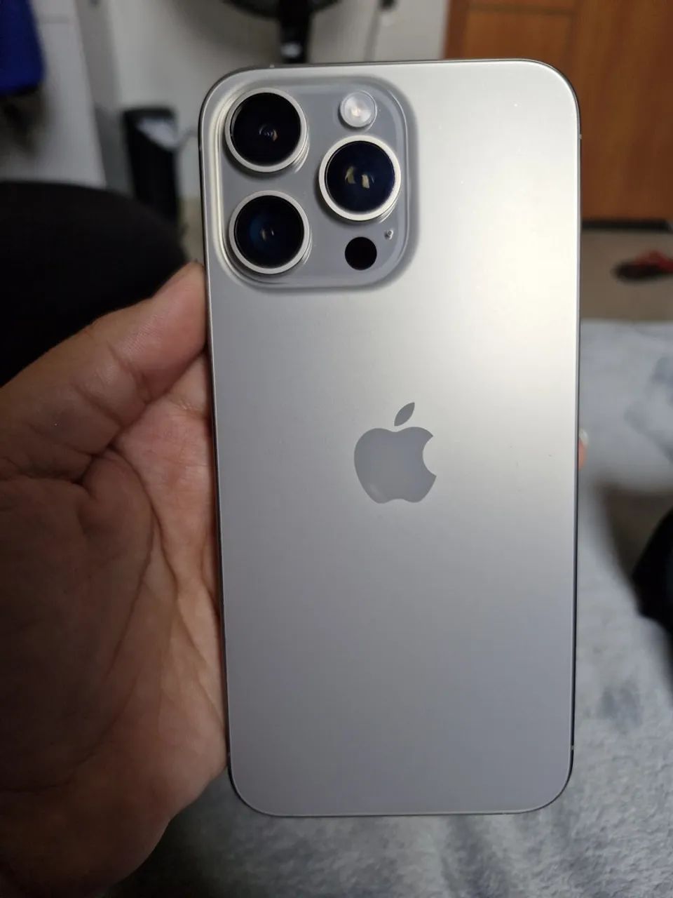 Iphone 15 pro max 256gb(titanium)