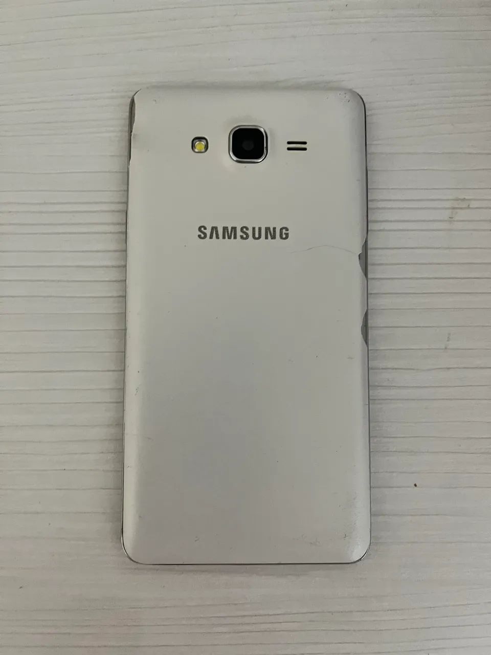 Samsung Galaxy On7  - Foto 3