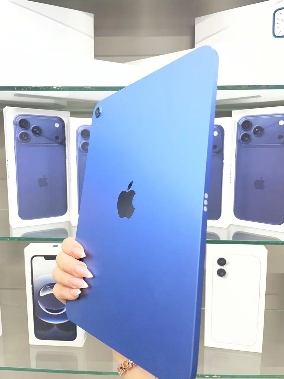 IPAD (A16) 128GB AZUL BATERIA 98% - Tablets e E-Readers - Recanto