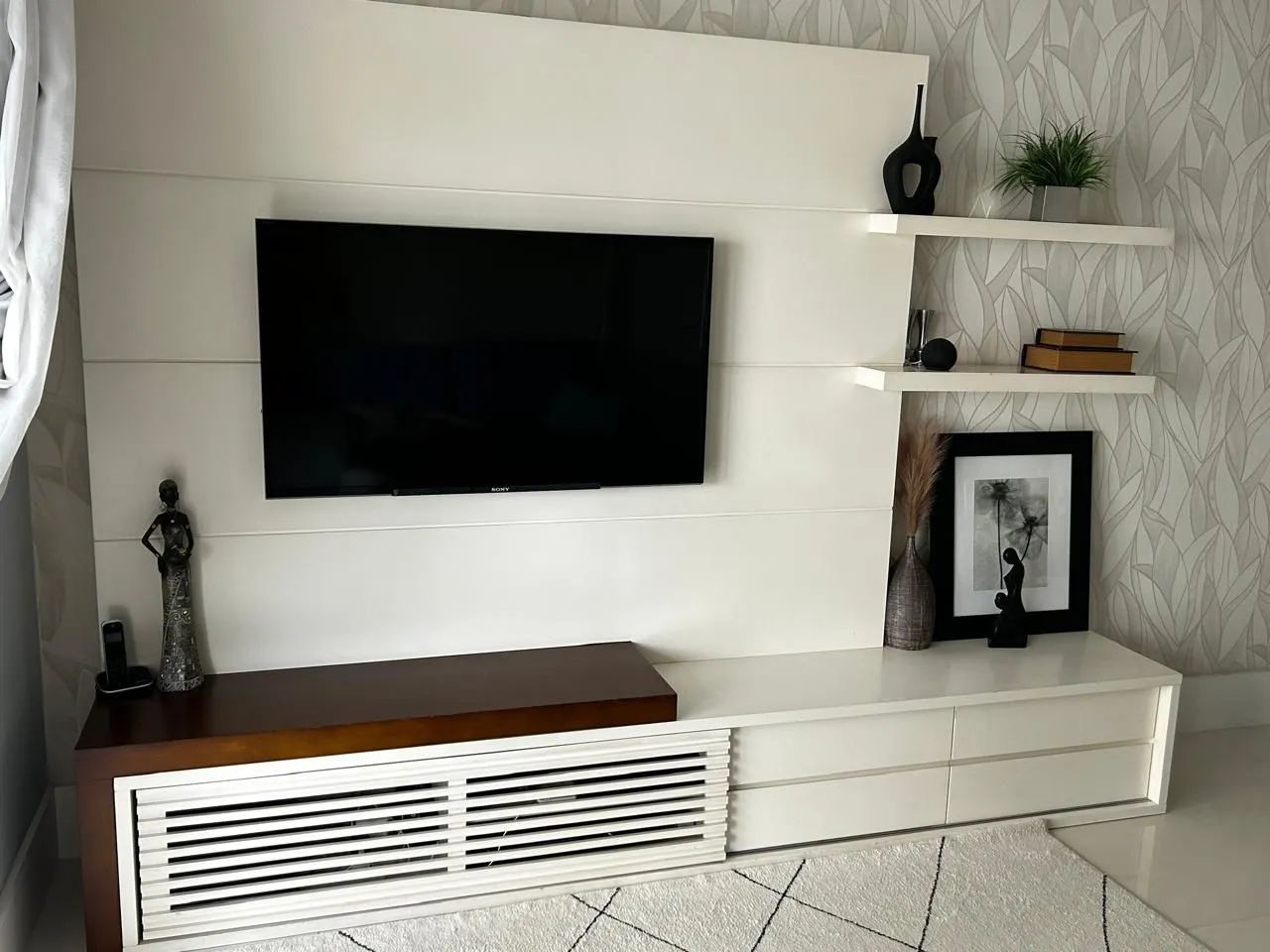 Rack com painel 65576102240258121
