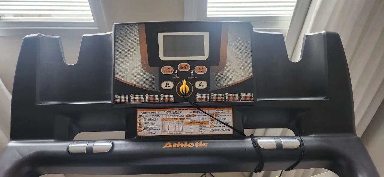 Esteira Athletic Advanced 520EE - Foto 4