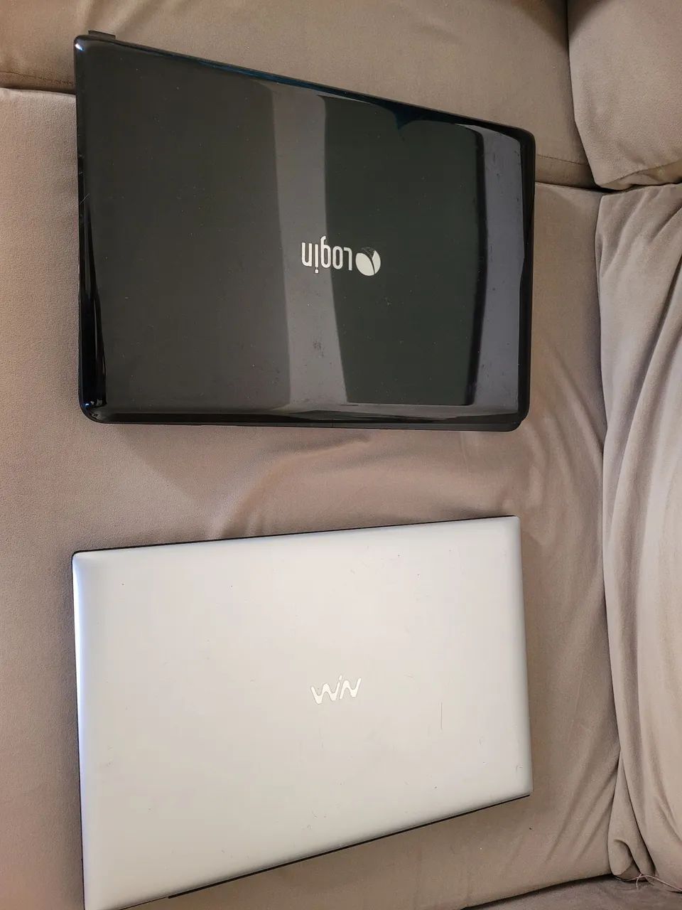 2 notebooks com defeito (para usar peças)