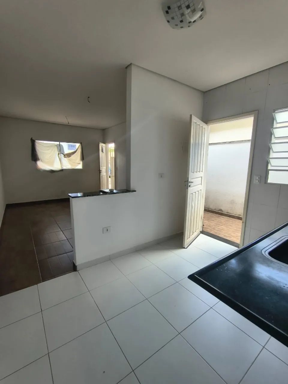 CASA TERREA PRA LOCAÇÃO - Foto 2