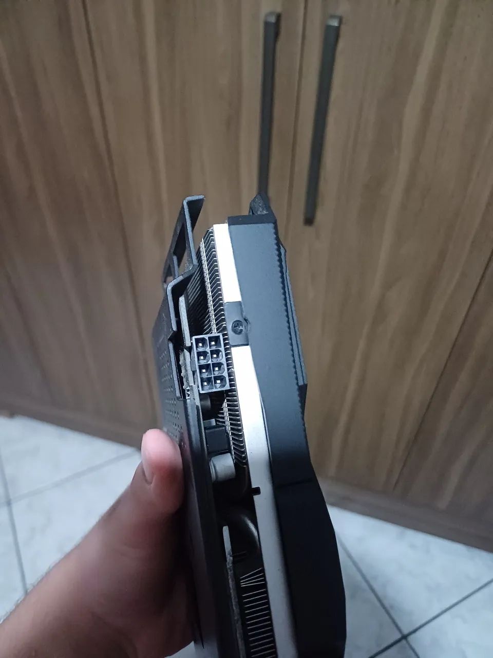 RX580 2048SP 8GB FUNCIONANDO NORMAL - Foto 4