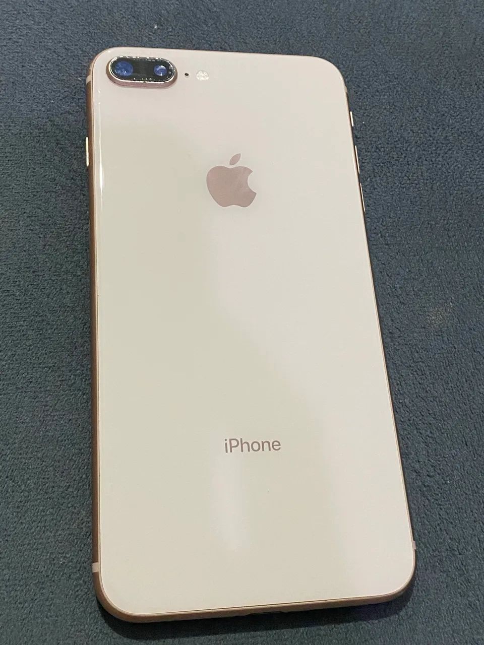 iPhone 8 Plus 