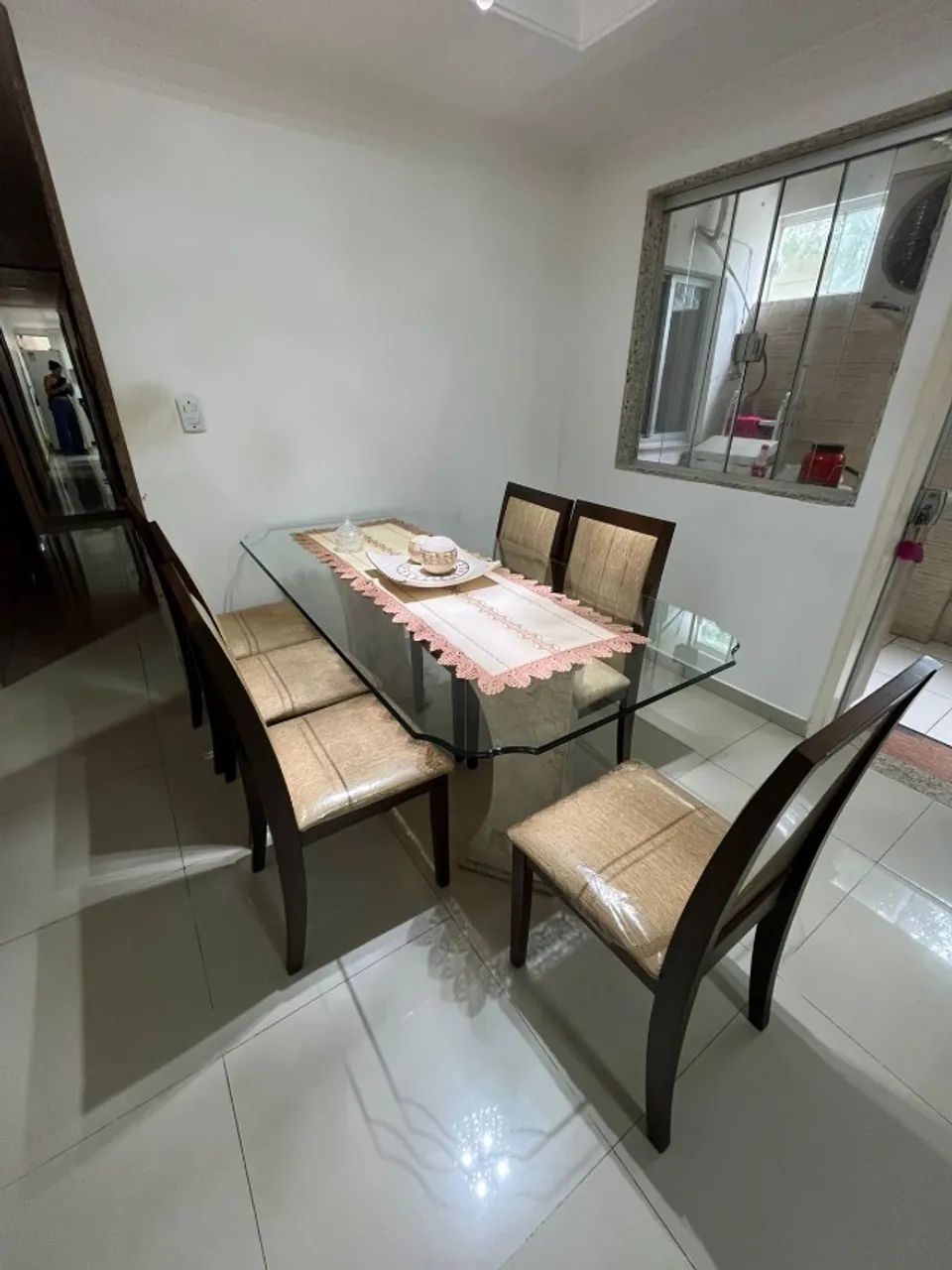 Mesa de jantar retangular 6 cadeiras  - Foto 2