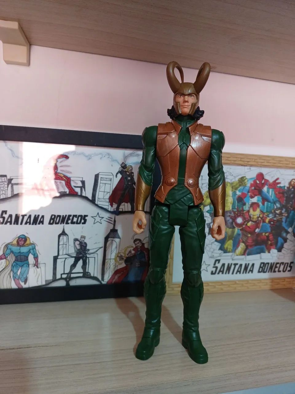 Loki 30 cm original marca Hasbro 