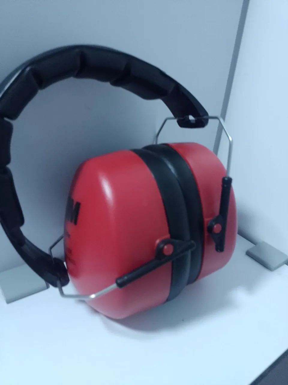 Abafador de ruído tipo concha da marca 3M, - Foto 3