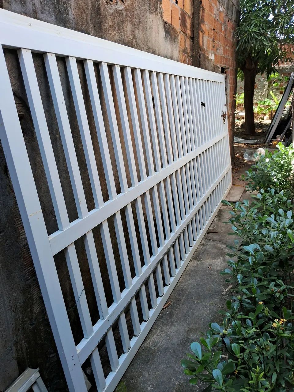 Portão de aluminio 