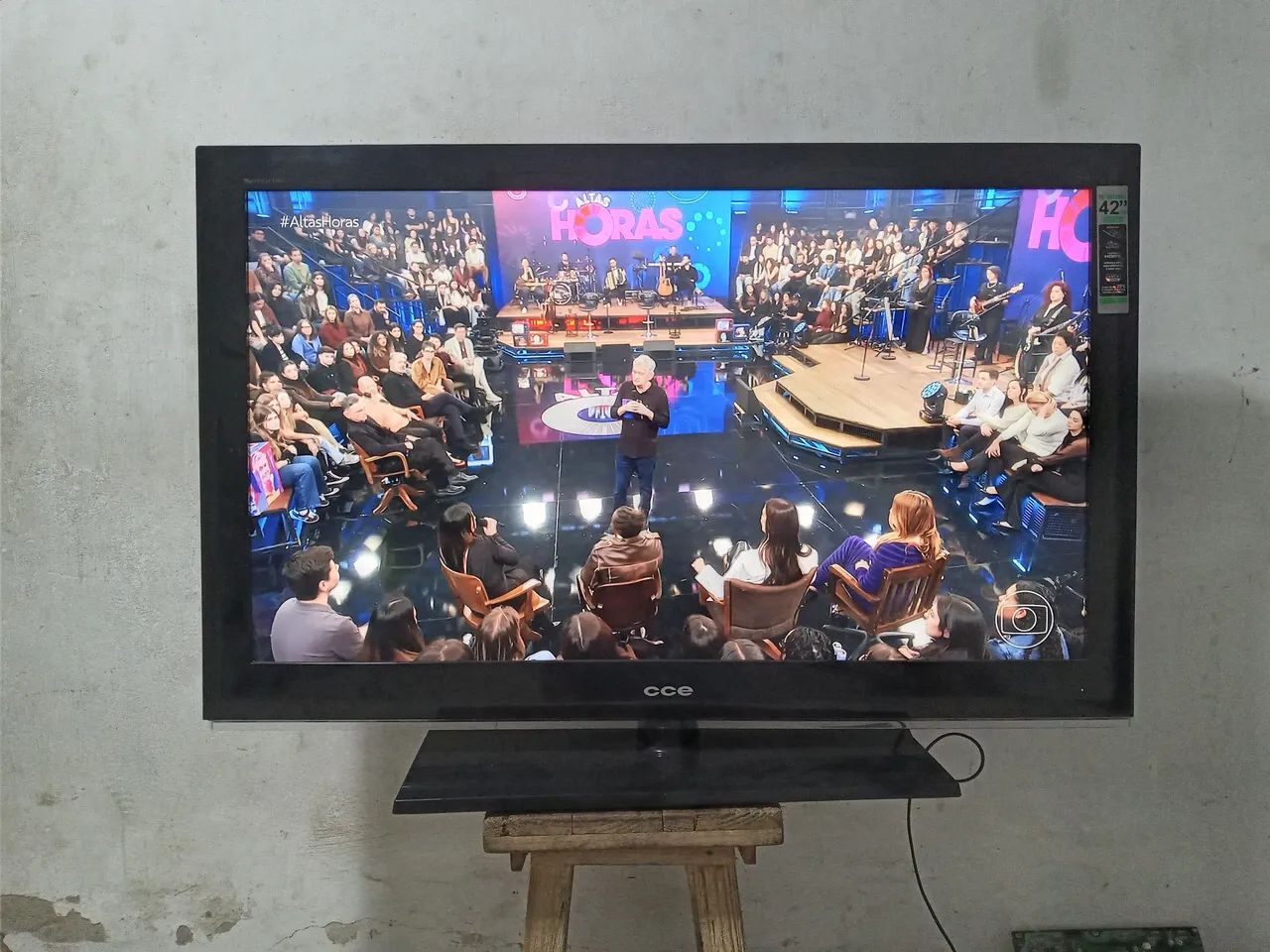 Tv Cce "42" Polegadas - Foto 3