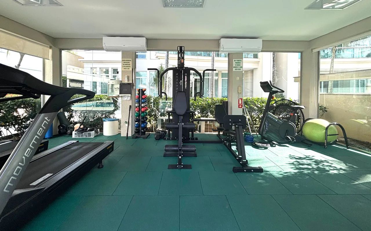 Apartamento com 3 Quartos para alugar, 157m² - Cambuí