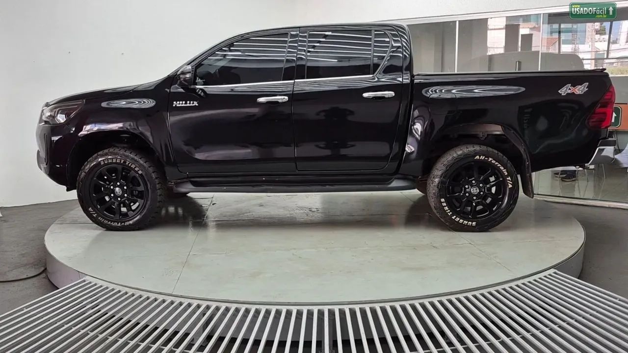 Toyota Hilux 2023