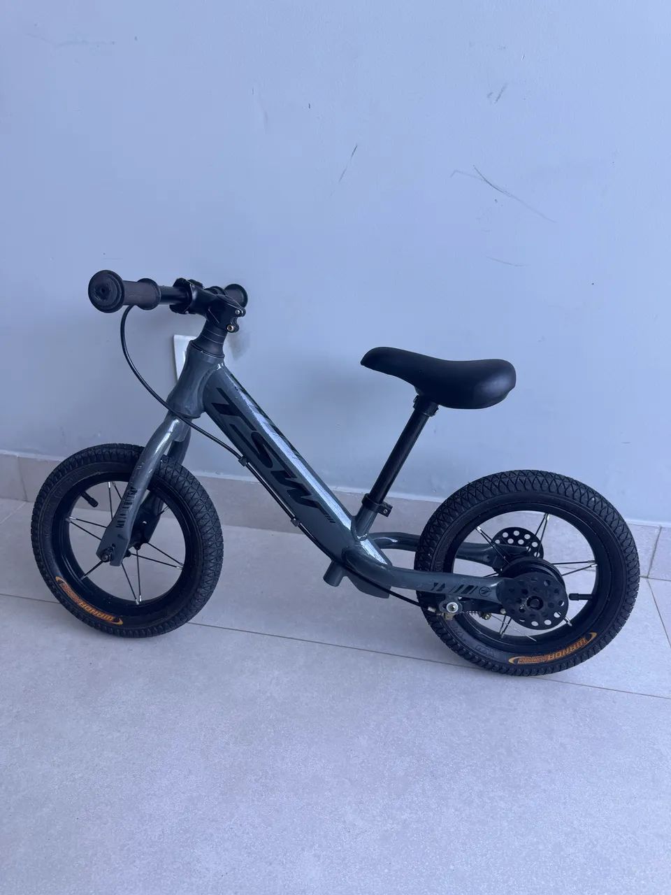 Bicicleta infantil equilíbrio 
