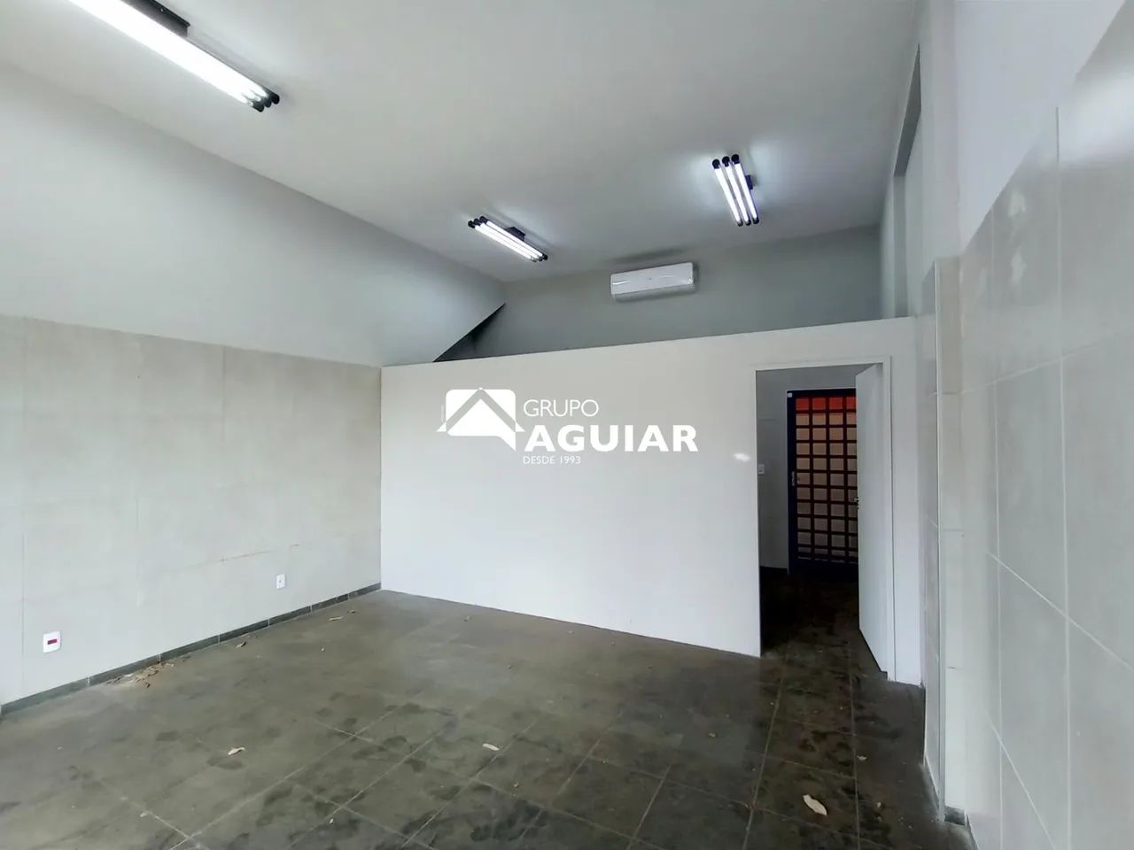 Sala com 50 m² à venda em Valinhos - Foto 3