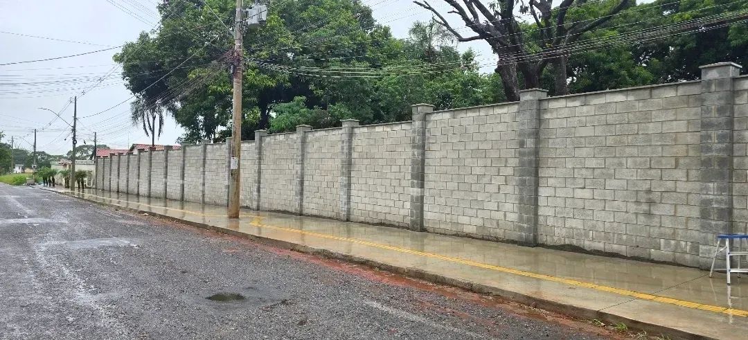 Excelente área 25000m²