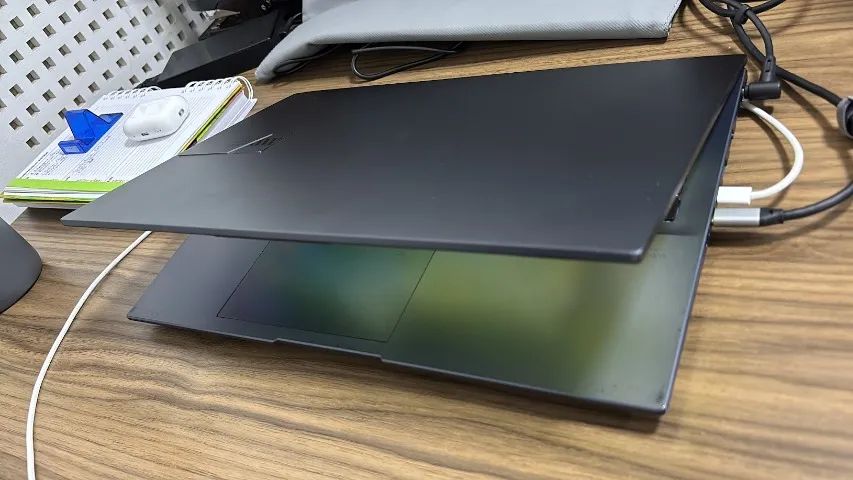 Notebook Vivobook Pro 15, i9, 16Gb, RTX3050 - Foto 2
