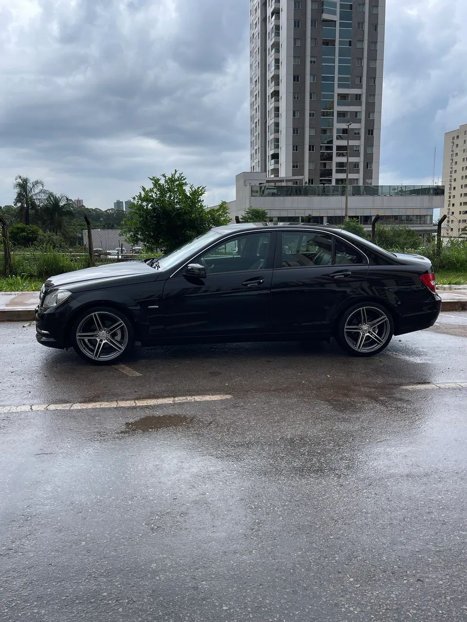 Mercedes-Benz C-180 2012