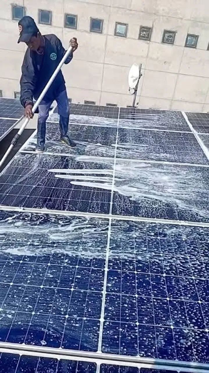 Limpeza de placas solares 