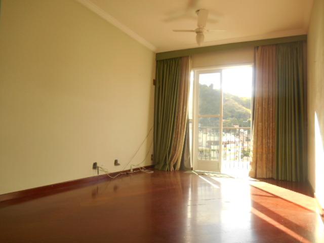 Rua Souza Franco, apto 02 dormitórios , dependência , varanda e vaga escriturada - Foto 2