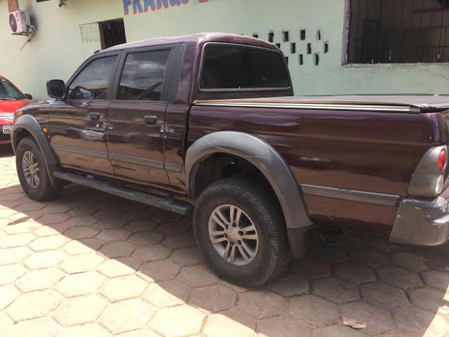 Vendo Caminhonete L200 - Foto 2