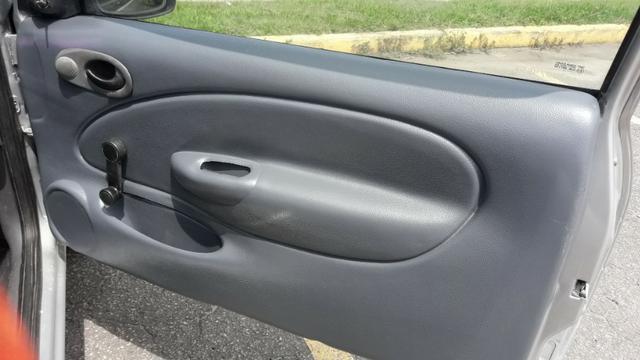 Ford fiesta gl ano 2000 - Foto 14