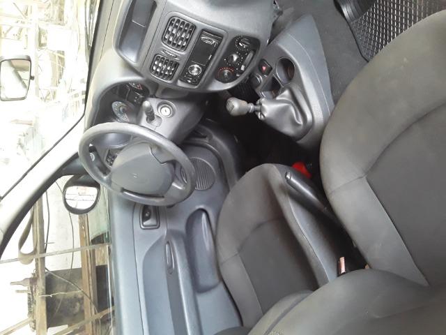 Clio 2014 - Foto 3