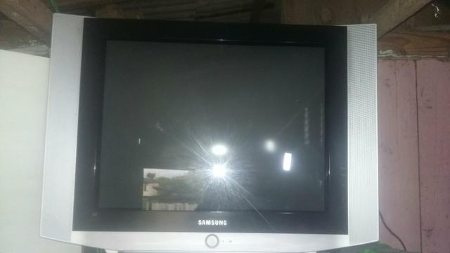 Vendo TV de tubo 29 polegadas - Foto 2