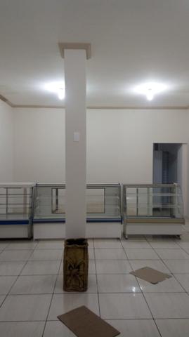 Vendo ponto comercial ,7,00 metros de frente e 21,00 de fundo todo na laje - Foto 3