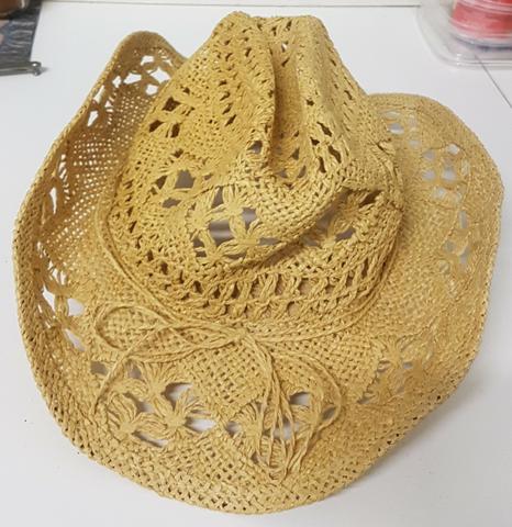 Chapéu tipo palha vazado estilo country feminino