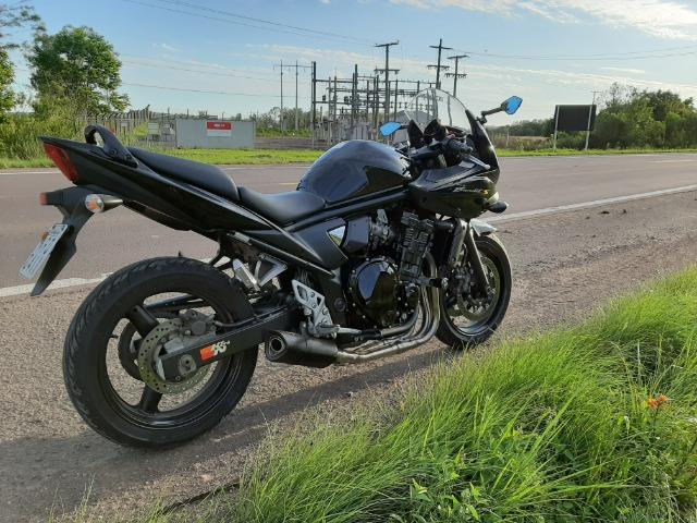 Suzuki Bandit 650s 2011