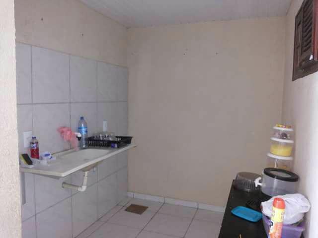 Kitinete com sala, 100m da praia do futuro, próximo ao Shopping Riomar, FANOR, UPA. - Foto 2