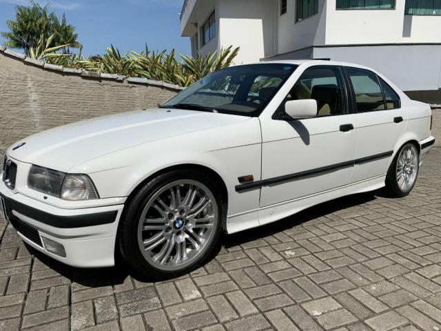 BMW 325 2.5 6cc Sedan Automático