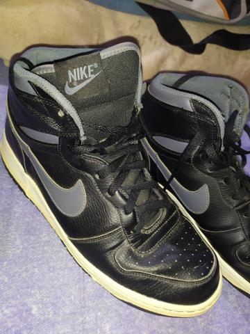 Tênis NIKE Preto