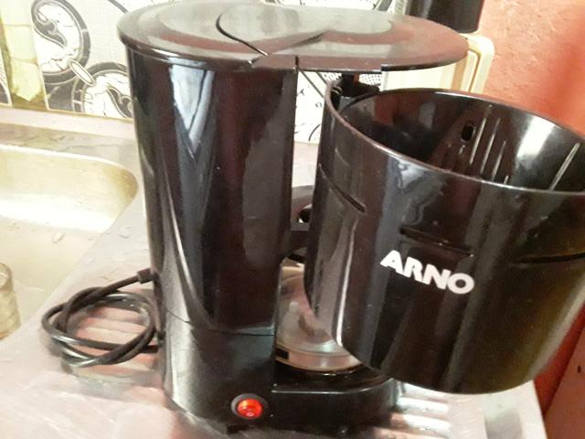Vende se cafeteira Arno